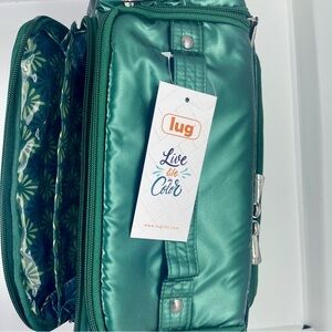 🍀lug Large Trolley Wicked Green🍀Metallic Cosmetic Bag Elphaba NWT